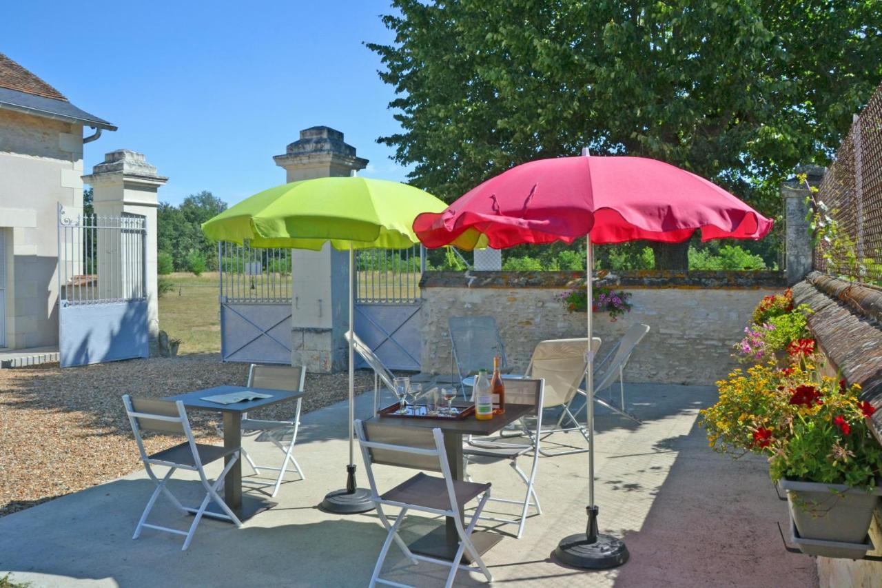 Chateau-Vert Chaveignes Buitenkant foto